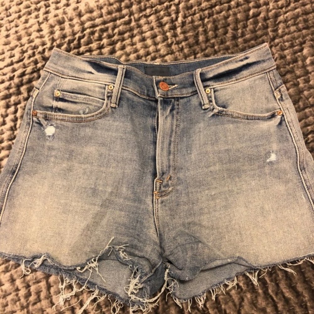 Mother, high waisted Racsal fray short, sz 27